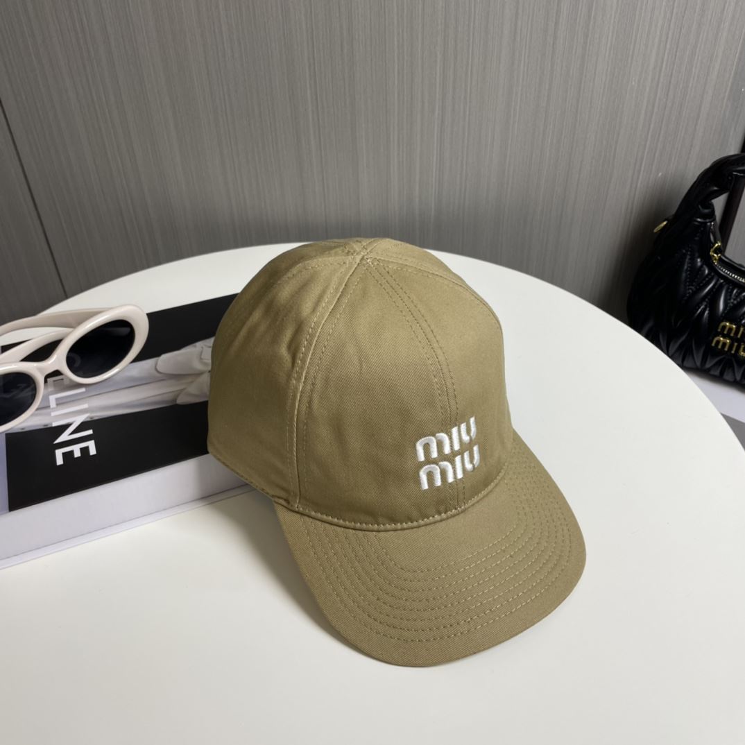 Miu Miu Caps